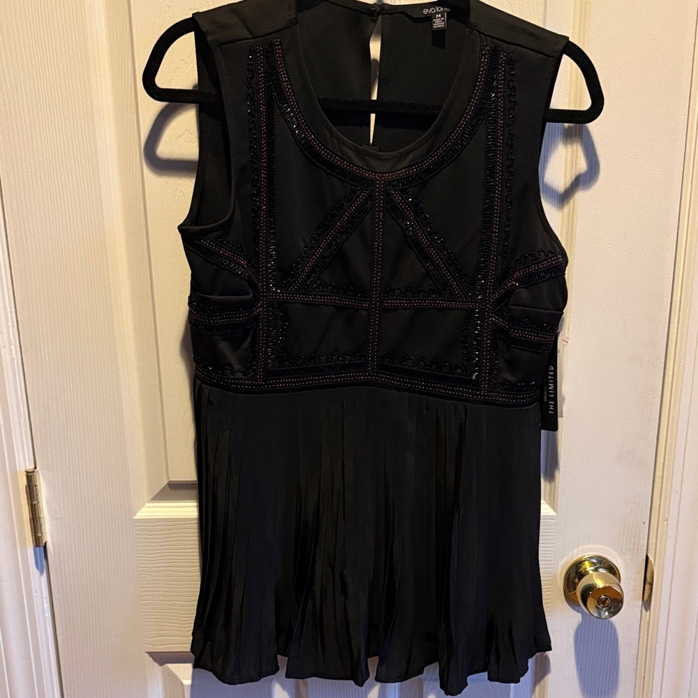 Eva Longoria Black Sleeveless shirt with beaded details
